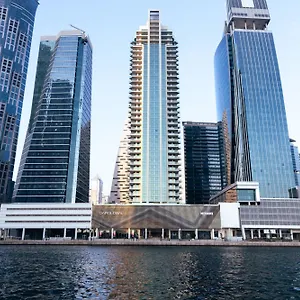 Apartment Lusso Hometels Missoni Business Bay, Dubai
