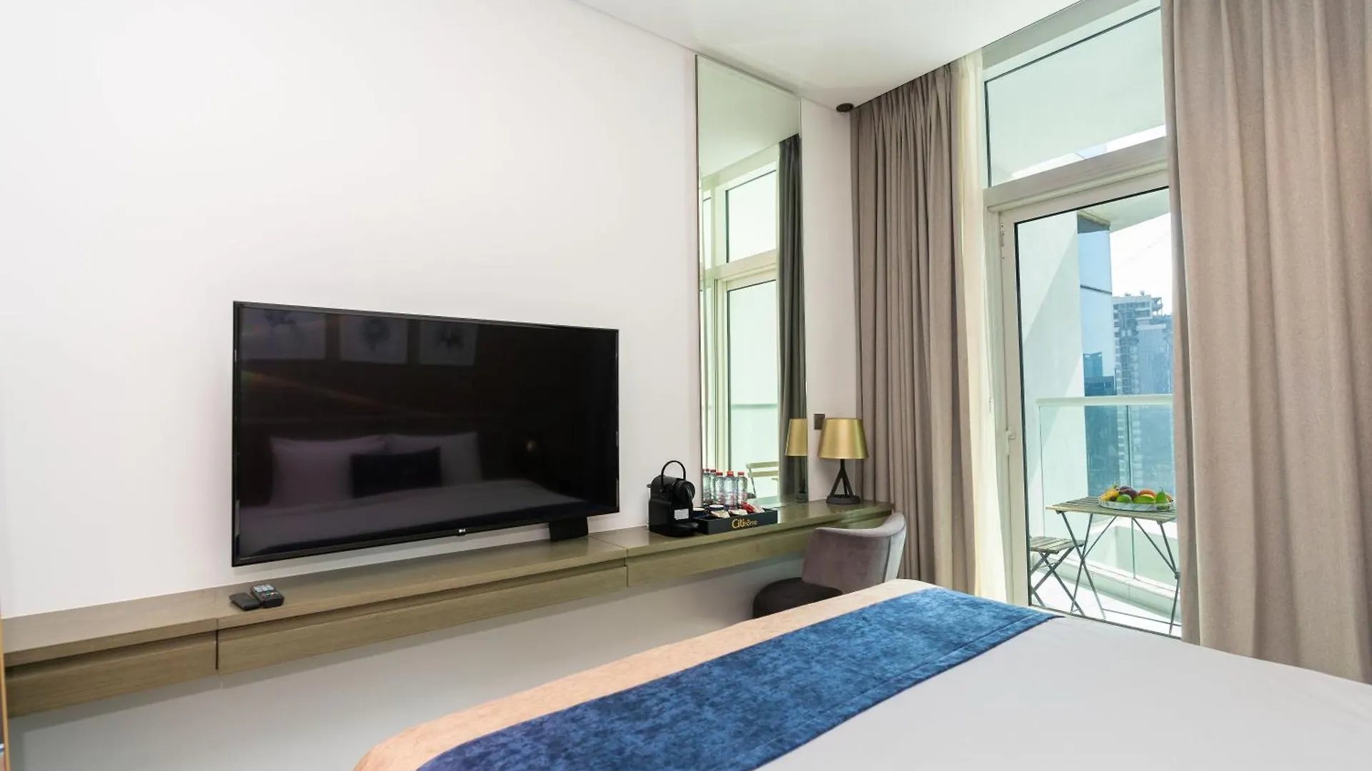 Апартаменты Citi Home Prive By Damac With Burj Khalifa View Дубай